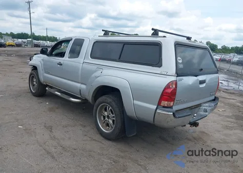 2007 Toyota Tacoma Prerunner V6 z USA, uszkodzony, nr VIN 5TETU62N57Z414866